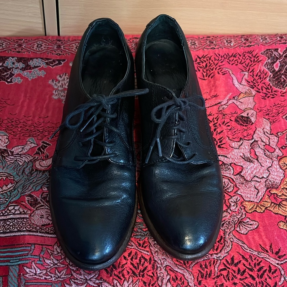 Frye shoes 👞